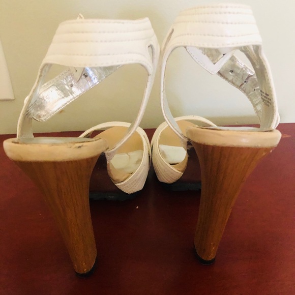 Gorgeous BEBE high white heels. Size 5.5. - Picture 3 of 10